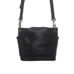 Steve Madden Small Crossbody Bag. New With Defect. Missing side zipper c…